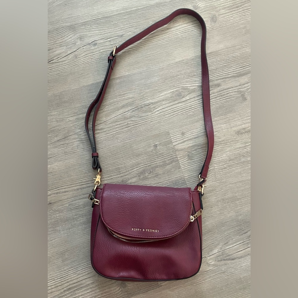 Poppy and Peonies Mini Downtown Crossbody in Berry